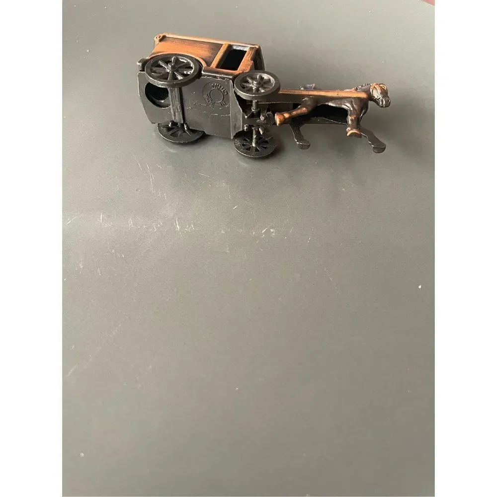 No Brand antique die